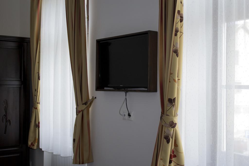 Pekapartman Кёсег Экстерьер фото