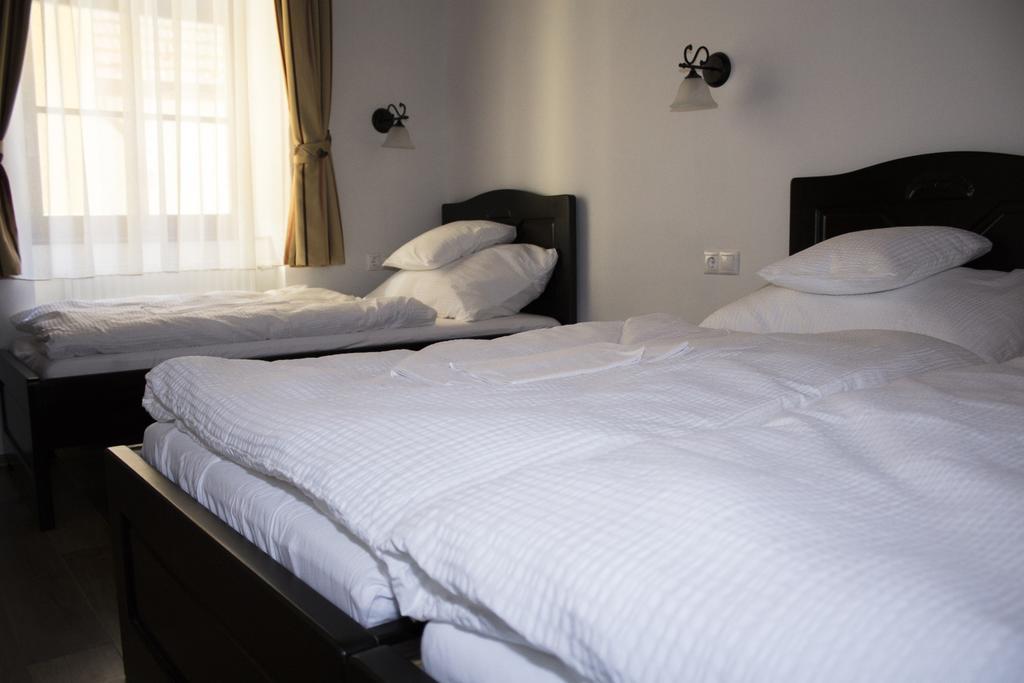 Pekapartman Кёсег Экстерьер фото