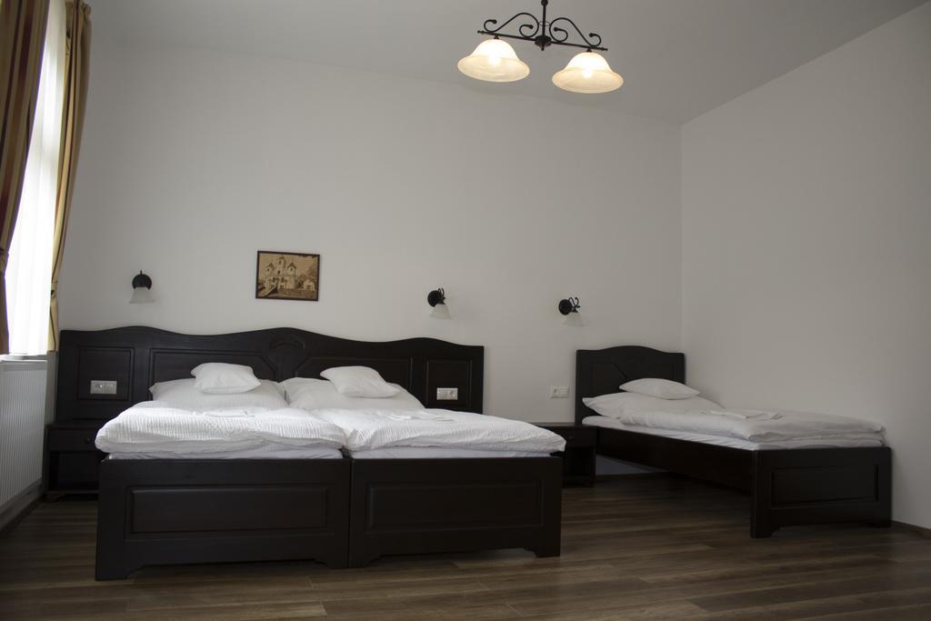 Pekapartman Кёсег Экстерьер фото